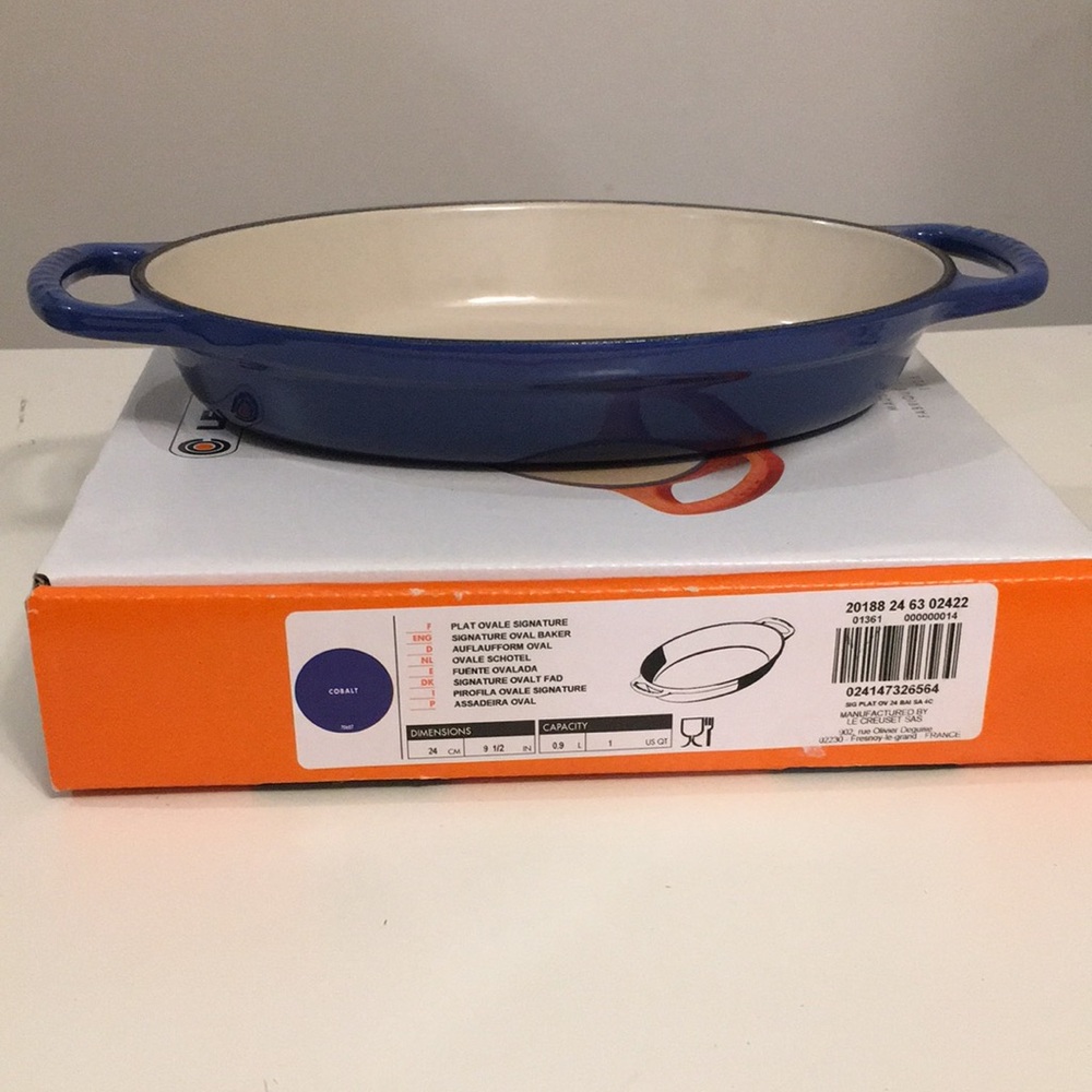 NWT Le Creuset Signature Oval Baker 1 Qt – Cobalt Blue Stoneware Dish